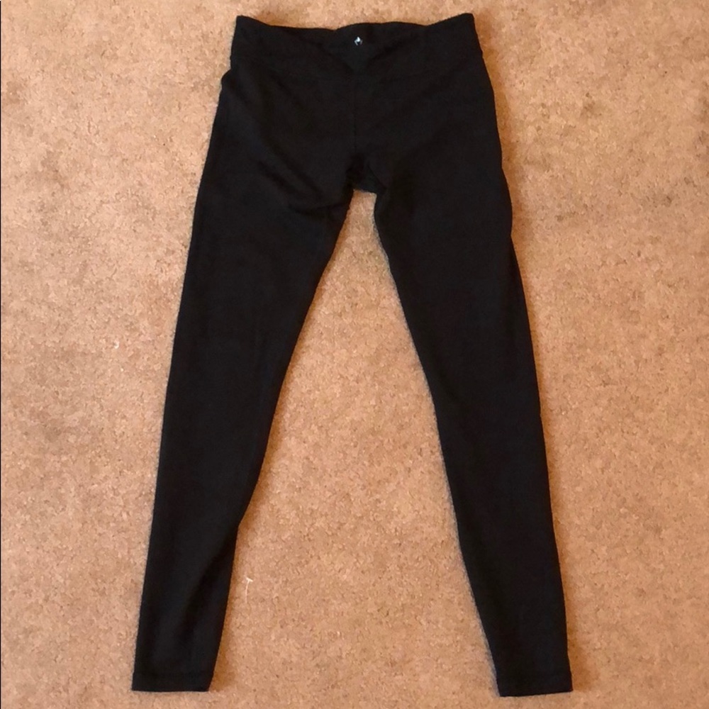 Black Ivivva Leggings